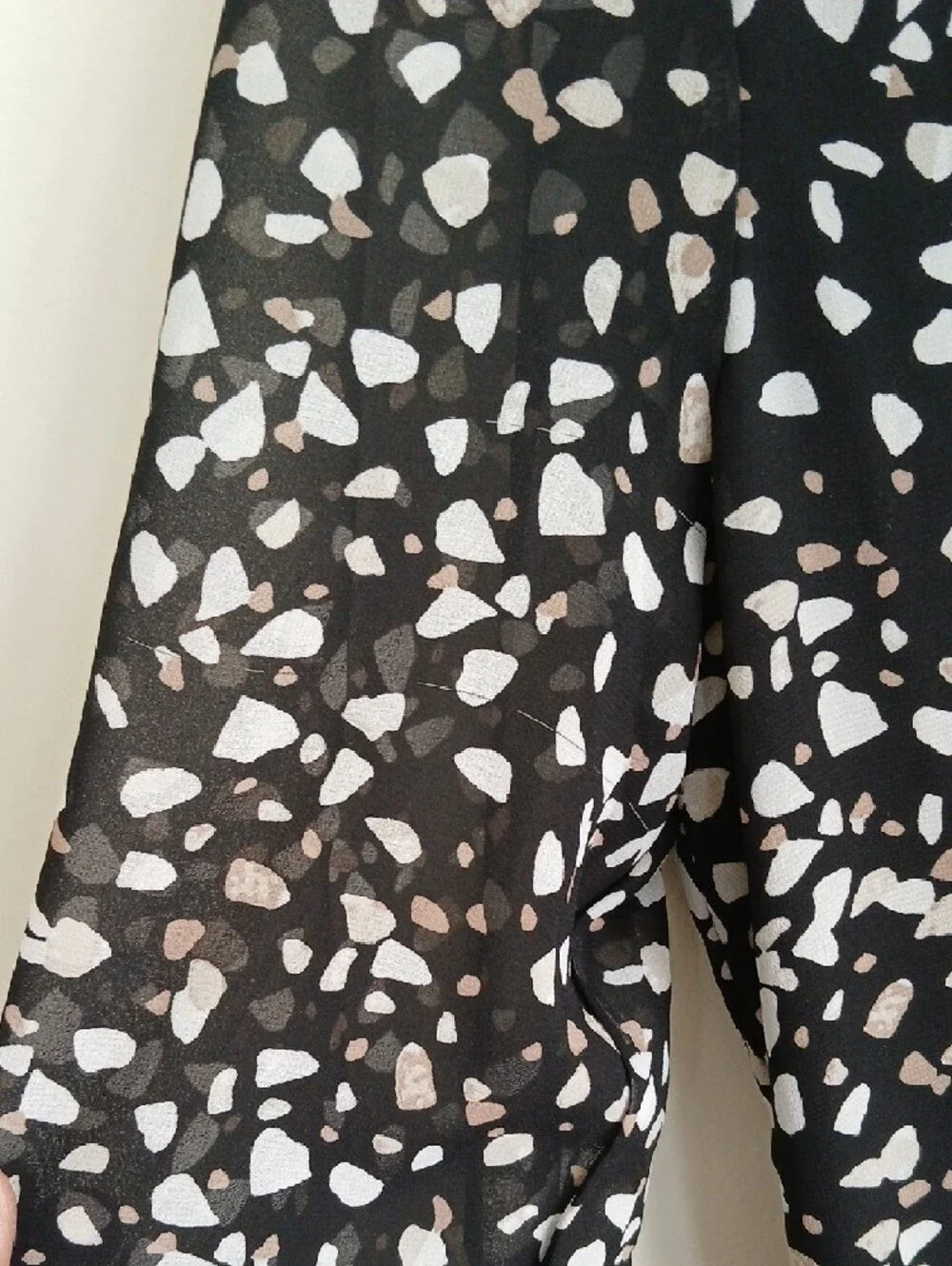 le chateau Black Printed V-Neck Long Sleeve Dress - Picture 8 of 10